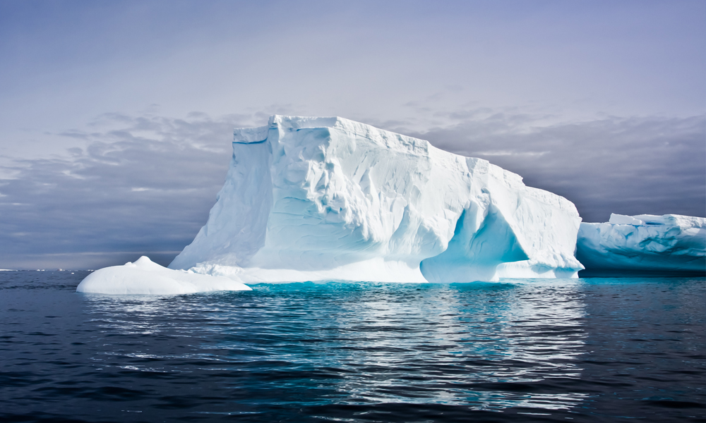 UAE expected to tow first iceberg to its coast in 2020 - Truck and ...