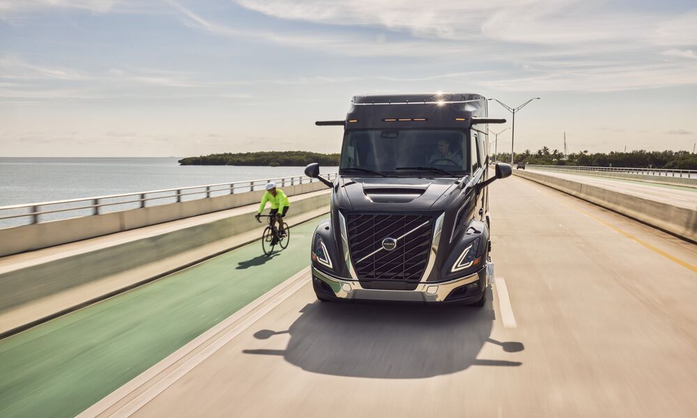 Volvo Trucks new VNR USA