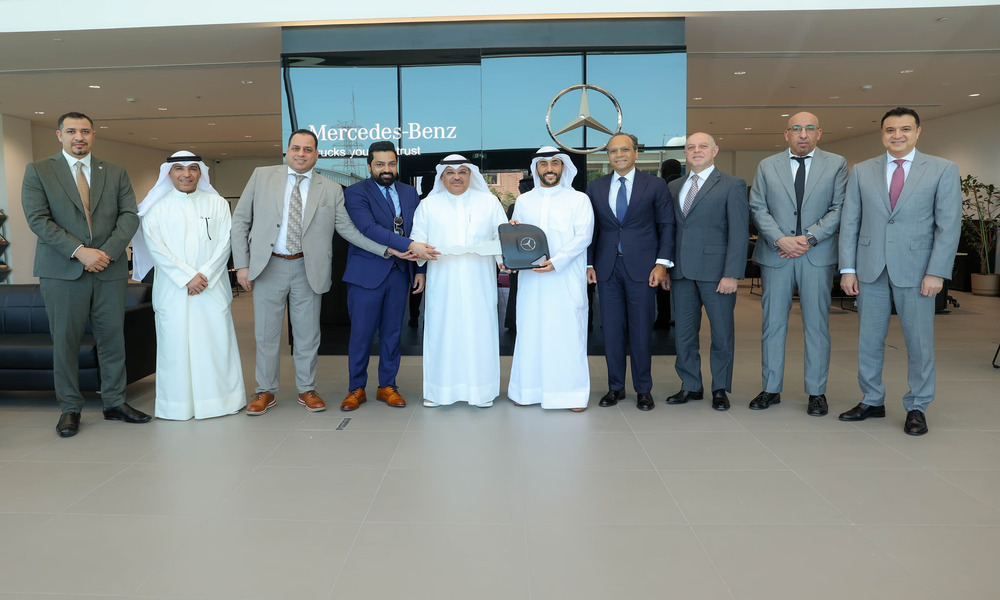 Al Mulla Mercedes Benz Trucks delivery Kuwait